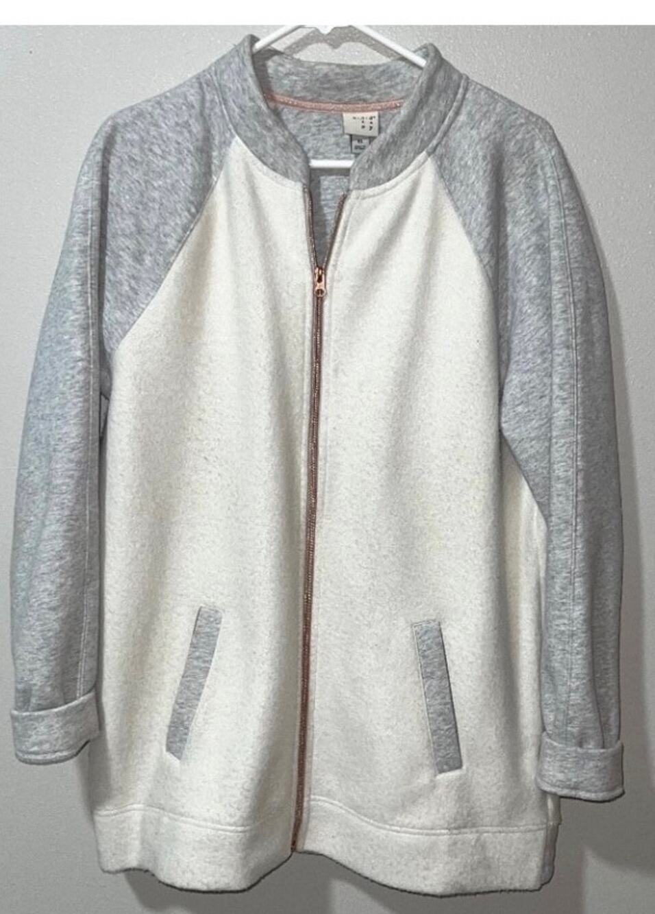 A New Day Ivory/Gray zip fleece jacket with rose gold accents XL